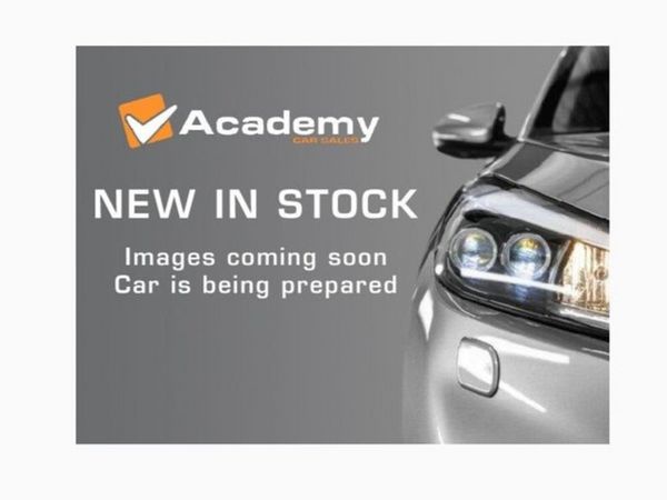 Volkswagen Golf Estate, Petrol, 2020, Blue