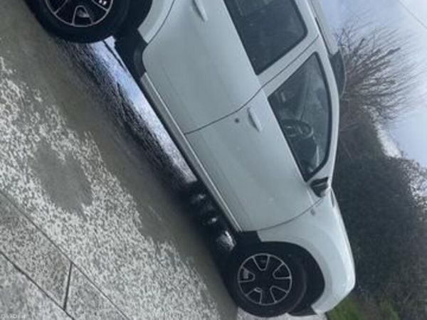 Dacia Duster SUV, Diesel, 2018, White
