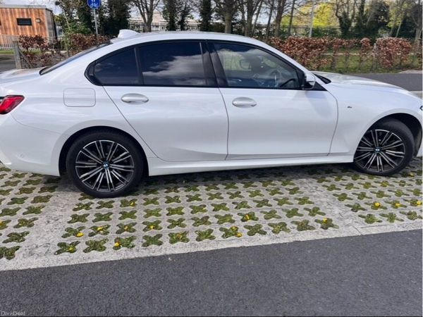 BMW 3-Series Saloon, Petrol Plug-in Hybrid, 2019, White