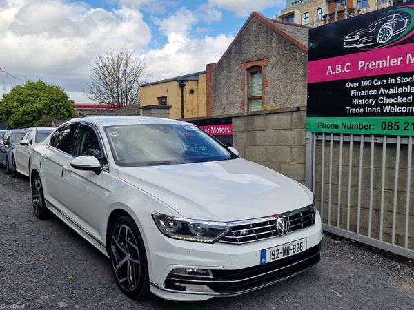 Volkswagen Passat Saloon, Diesel, 2019, White