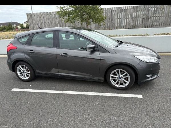 Ford Focus Hatchback, Diesel, 2016, Grey
