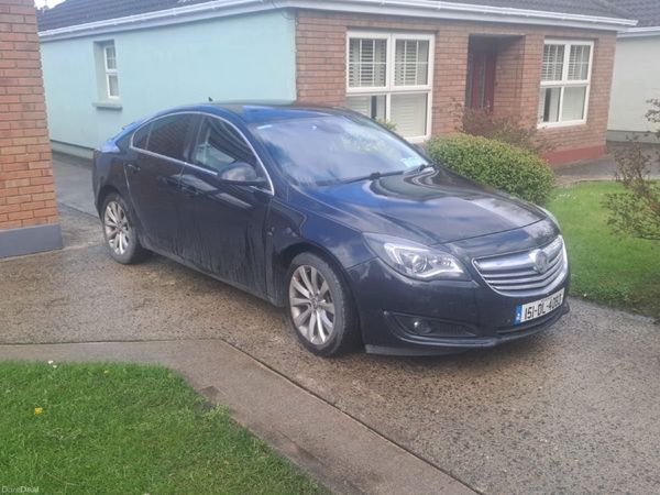 Vauxhall Insignia Hatchback, Diesel, 2015, Black