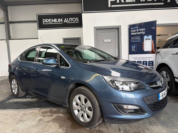 Opel Astra Saloon, Diesel, 2016, Blue