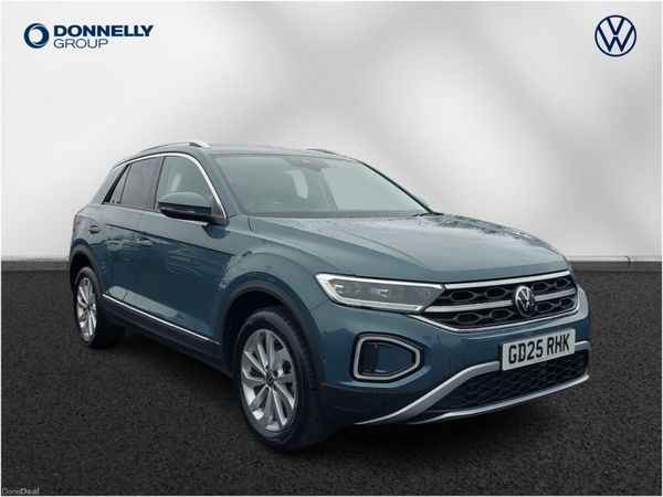 Volkswagen T-Roc Hatchback, Petrol, 2025, Blue