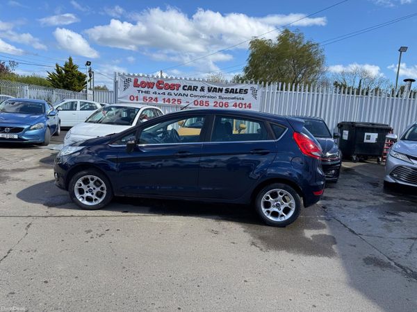 Ford Fiesta Hatchback, Petrol, 2012, Blue