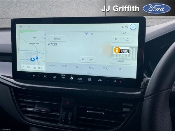 Ford Focus Hatchback, Petrol, 2025, Grey