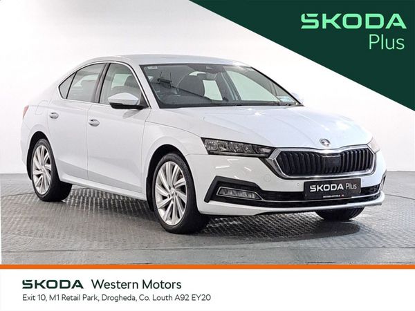 Skoda Octavia Saloon, Petrol, 2023, White