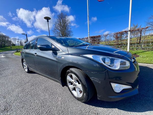 Hyundai i40 Estate/Jeep, Diesel, 2014, Grey