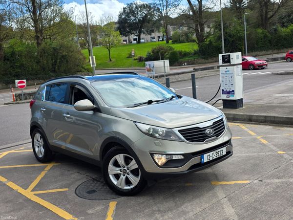 Kia Sportage SUV, Diesel, 2012, Silver