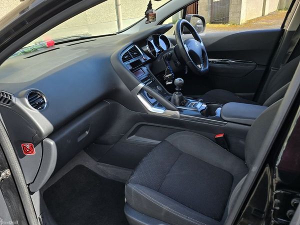 Peugeot 3008 SUV, Diesel, 2014, Black