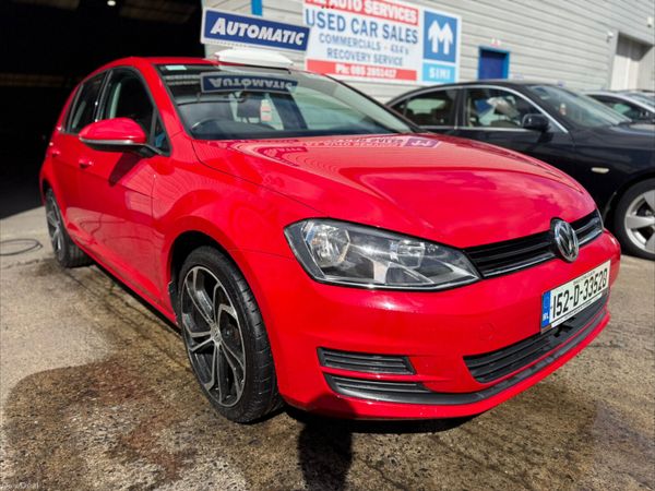 Volkswagen Golf Hatchback, Petrol, 2015, Red