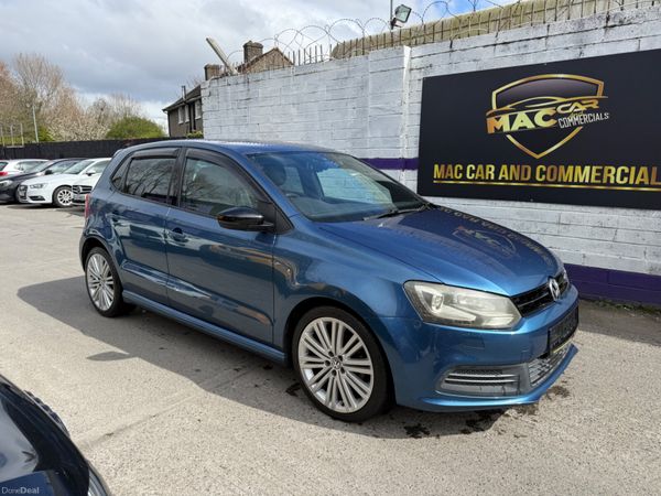 Volkswagen Polo Hatchback, Petrol, 2014, Blue