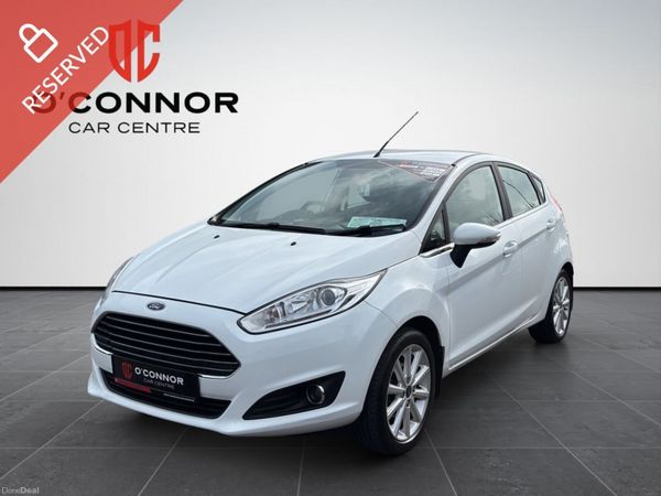 Ford Fiesta Hatchback, Petrol, 2016, White