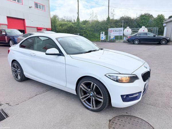 BMW 2-Series Coupe, Petrol, 2016, White