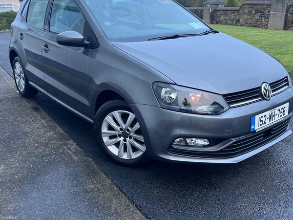Volkswagen Polo Hatchback, Petrol, 2015, Grey