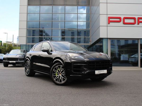 Porsche Cayenne SUV, Petrol Plug-in Hybrid, 2024, Black