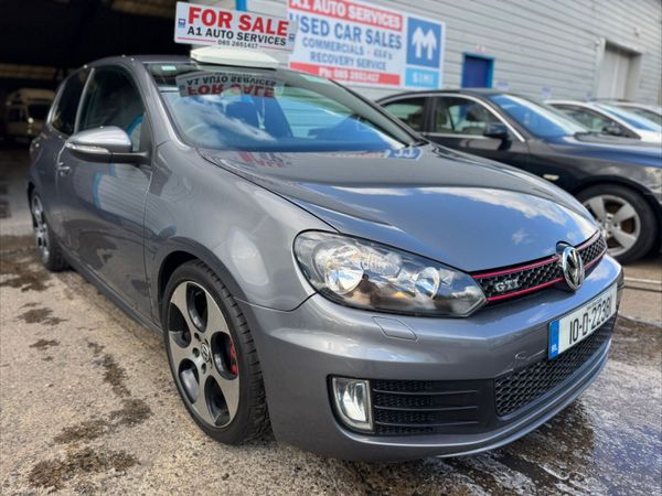 Volkswagen Golf Hatchback, Petrol, 2010, Grey