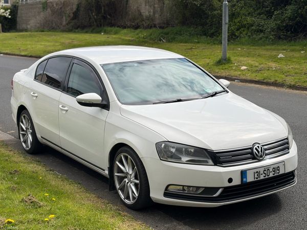 Volkswagen Passat Saloon, Diesel, 2013, White