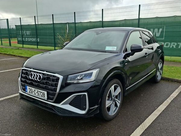 Audi Q2 SUV, Petrol, 2025, Black