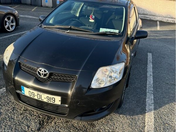 Toyota Auris Hatchback, Diesel, 2009, Black