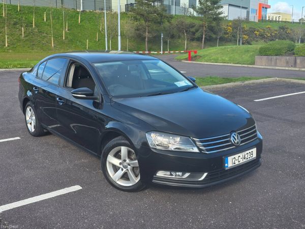Volkswagen Passat Saloon, Diesel, 2012, Black
