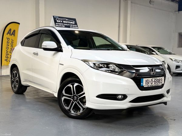 Honda Vezel Estate, Petrol Hybrid, 2015, White