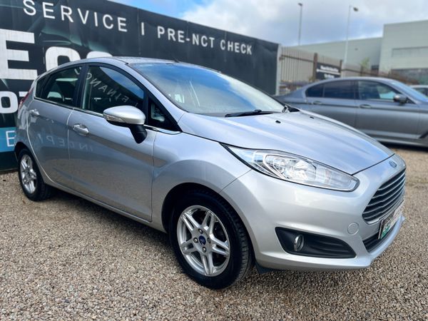 Ford Fiesta Hatchback, Petrol, 2013, Silver
