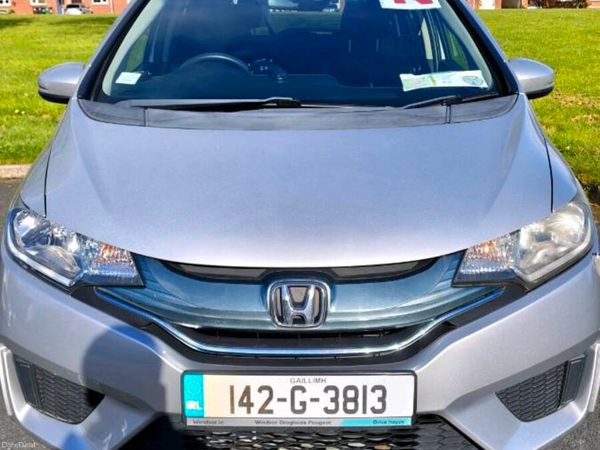 Honda Fit Hatchback, Petrol Hybrid, 2014, Silver