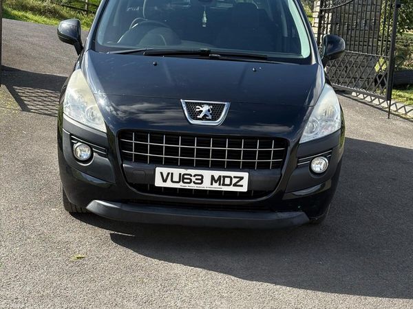 Peugeot 3008 SUV, Diesel, 2013, Black