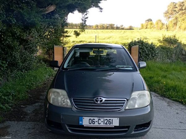 Toyota Corolla Saloon, Petrol, 2006, Grey