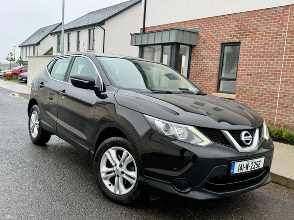 Nissan Qashqai Hatchback, Diesel, 2014, Black