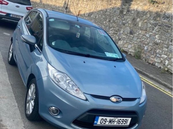 Nissan Micra Hatchback, Petrol, 2009, Grey