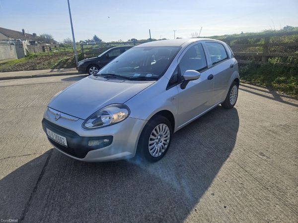 Fiat Punto Hatchback, Petrol, 2010, Grey