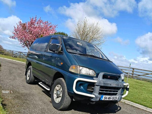 Mitsubishi Delica MPV, Diesel, 1994, Green