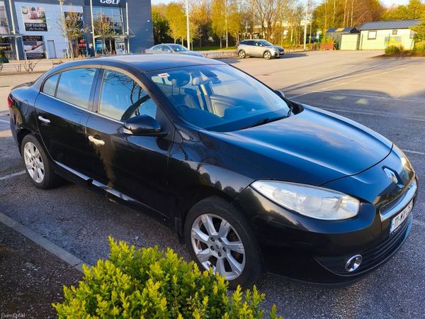 Renault Fluence Saloon, Diesel, 2011, Black