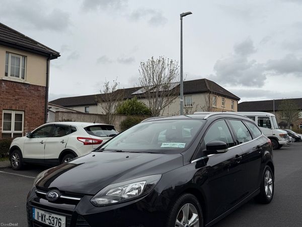 Ford Focus Estate, Petrol, 2011, Black