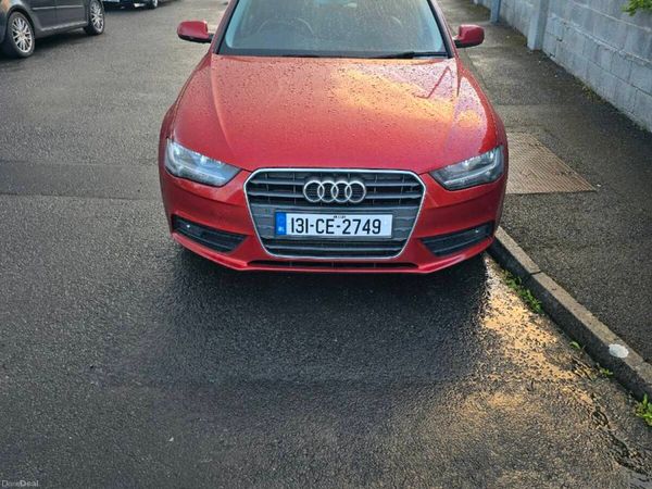 Audi A4 Saloon, Petrol, 2013, Red