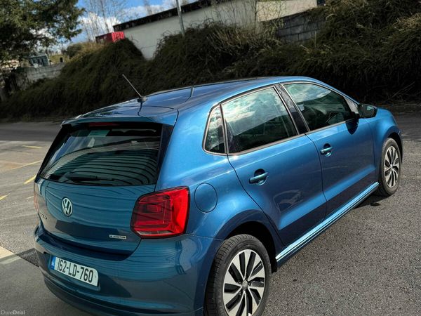 Volkswagen Polo Hatchback, Petrol, 2016, Blue