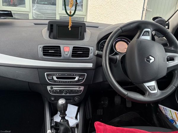 Renault Fluence Saloon, Diesel, 2011, Black
