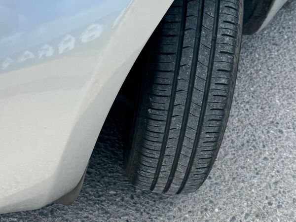 Nissan Note MPV, Petrol, 2013, Silver