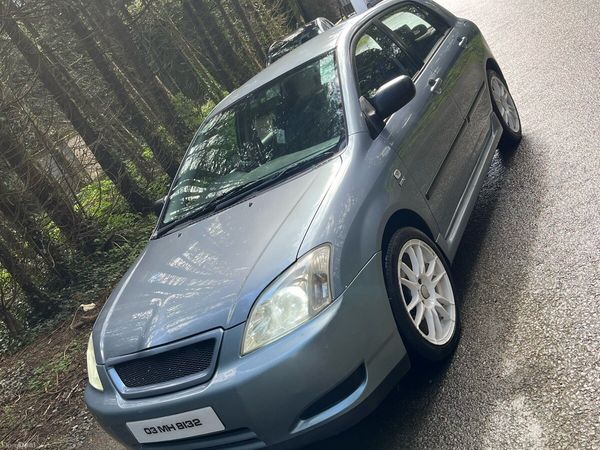 Toyota Corolla Hatchback, Petrol, 2003, Grey