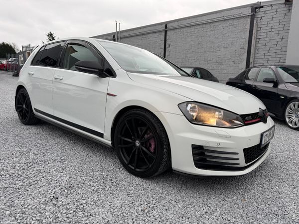 Volkswagen Golf Estate, Diesel, 2017, White