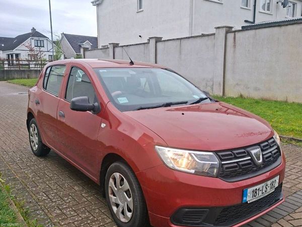 Dacia Sandero Hatchback, Petrol, 2018, Red