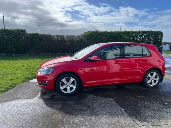 Volkswagen Golf Hatchback, Diesel, 2015, Red