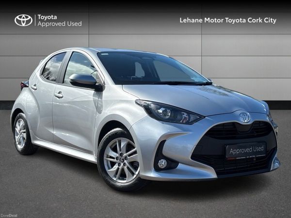 Toyota Yaris Hatchback, Petrol Hybrid, 2024, Grey