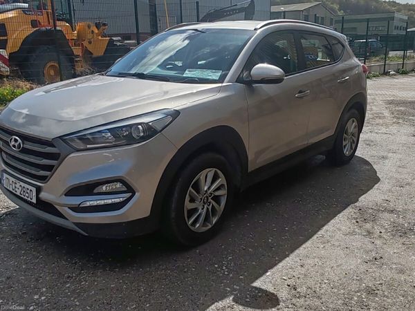 Hyundai Tucson SUV, Diesel, 2017, White