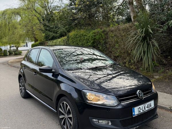Volkswagen Polo Hatchback, Petrol, 2012, Black