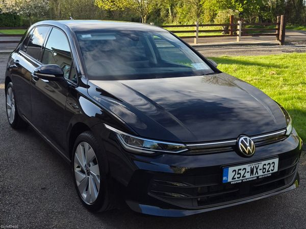 Volkswagen Golf Estate, Petrol, 2025, Black
