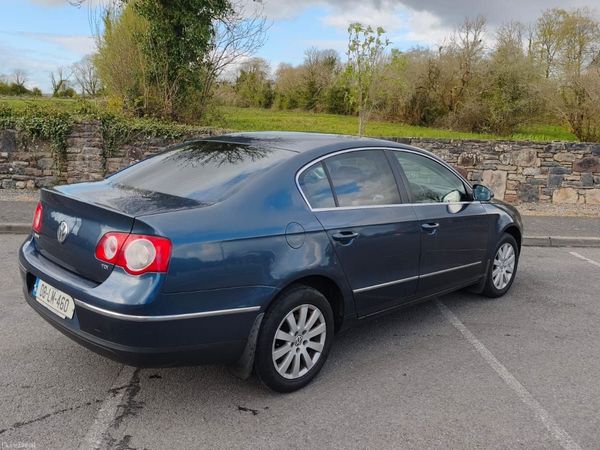 Volkswagen Passat Saloon, Diesel, 2008, Blue