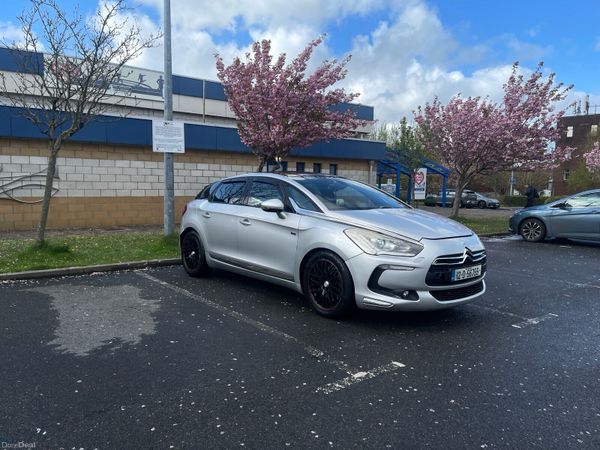 Citroen DS 5 Hatchback, Diesel Hybrid, 2012, Silver